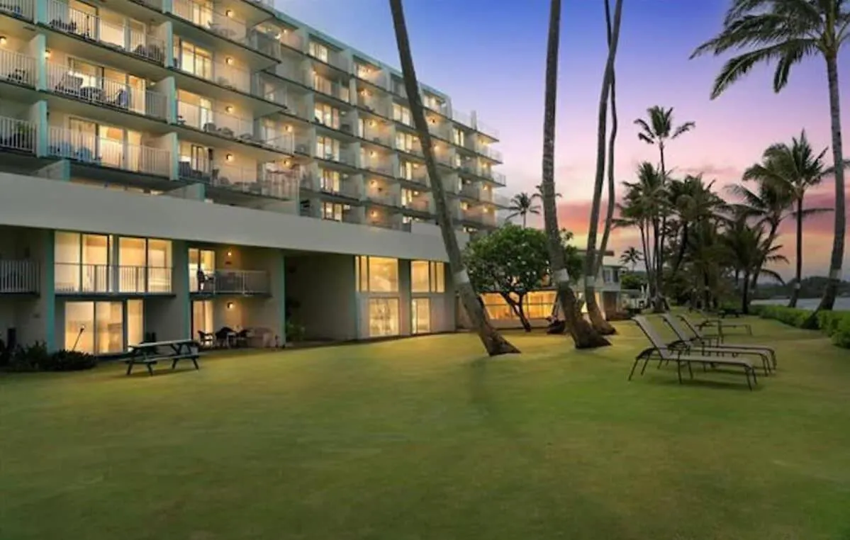 Luxurious Beachfront Condo Hau'ula Holiday home