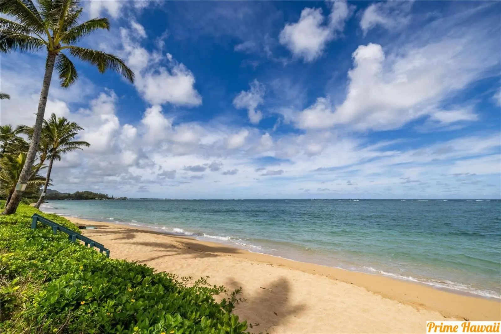 Holiday home Luxurious Beachfront Condo Hau'ula United States